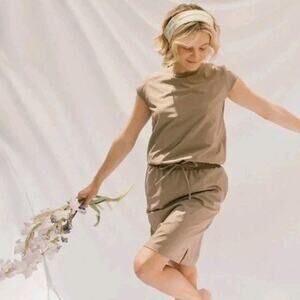 Albion Womens Going Places Travel Mini Dress Sz M Tan Active Casual Work Stretch